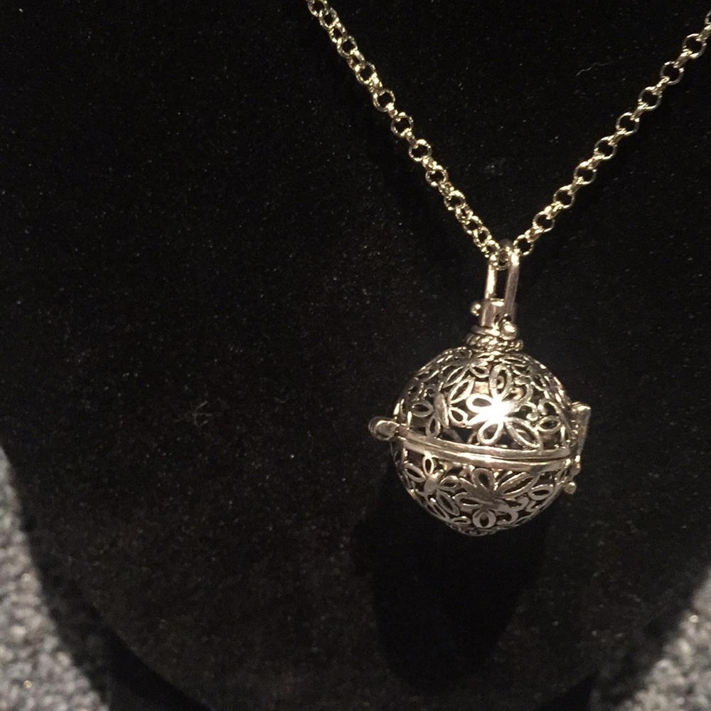 Essential oil Diffuser pendant